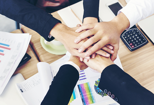 正直守信、协作进取